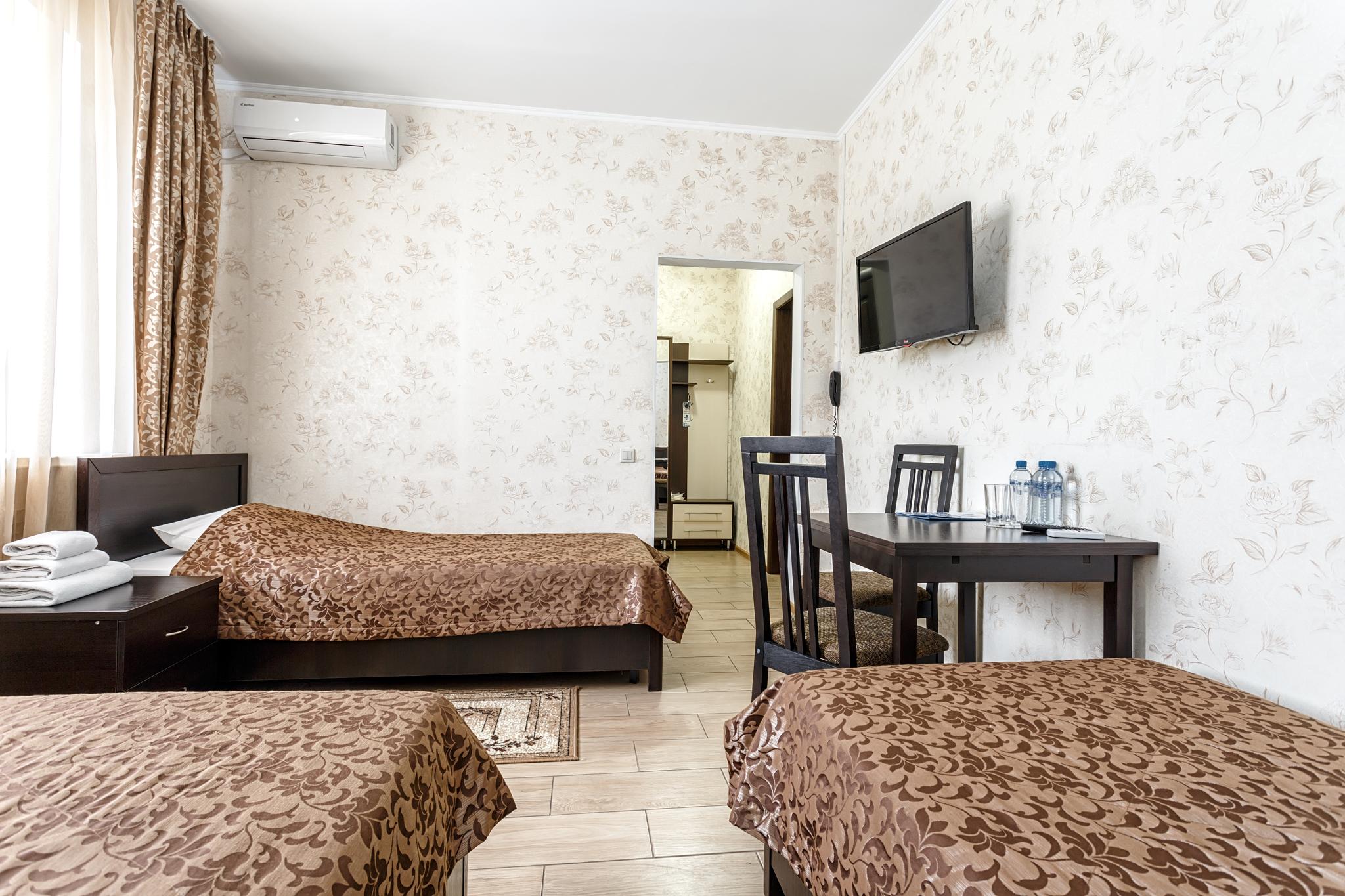 3-местный номер стандарт (с завтраком) 2