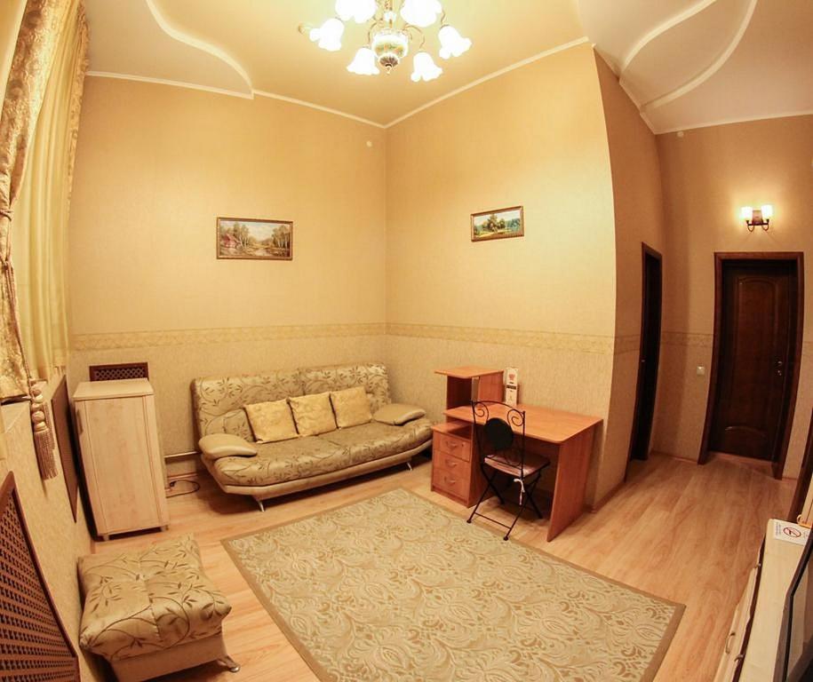 Номер комфорт с 3 односпальными кроватями 4