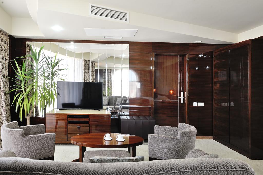Royal Hotel Riz (Роял Риц) - 12