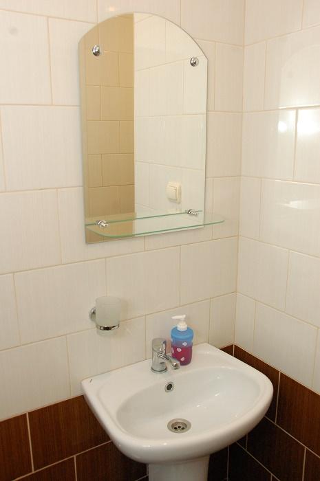 Small Hotel (Смол Отель) - 9