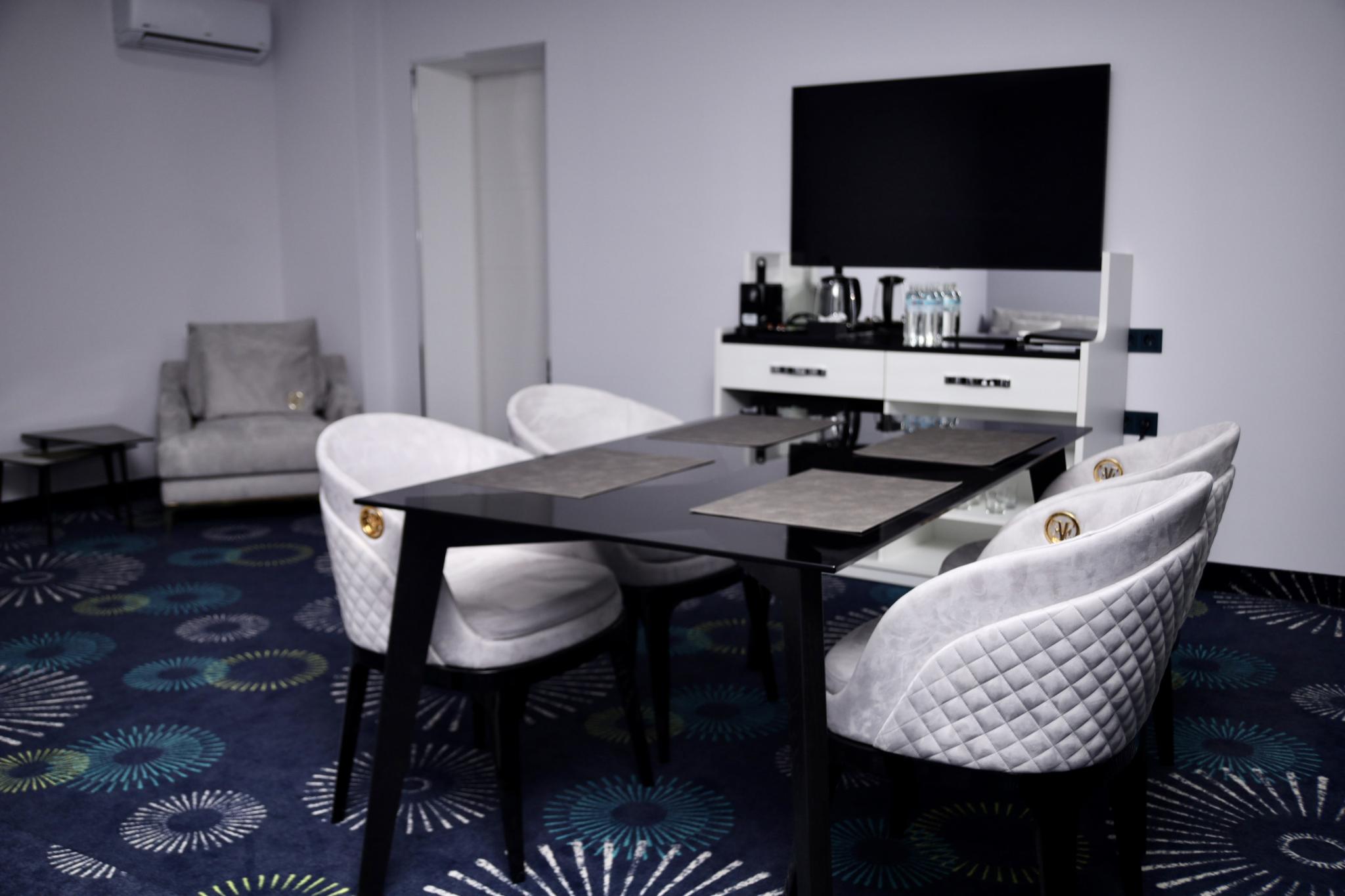 2-комнатные апартаменты, 64 м² 2