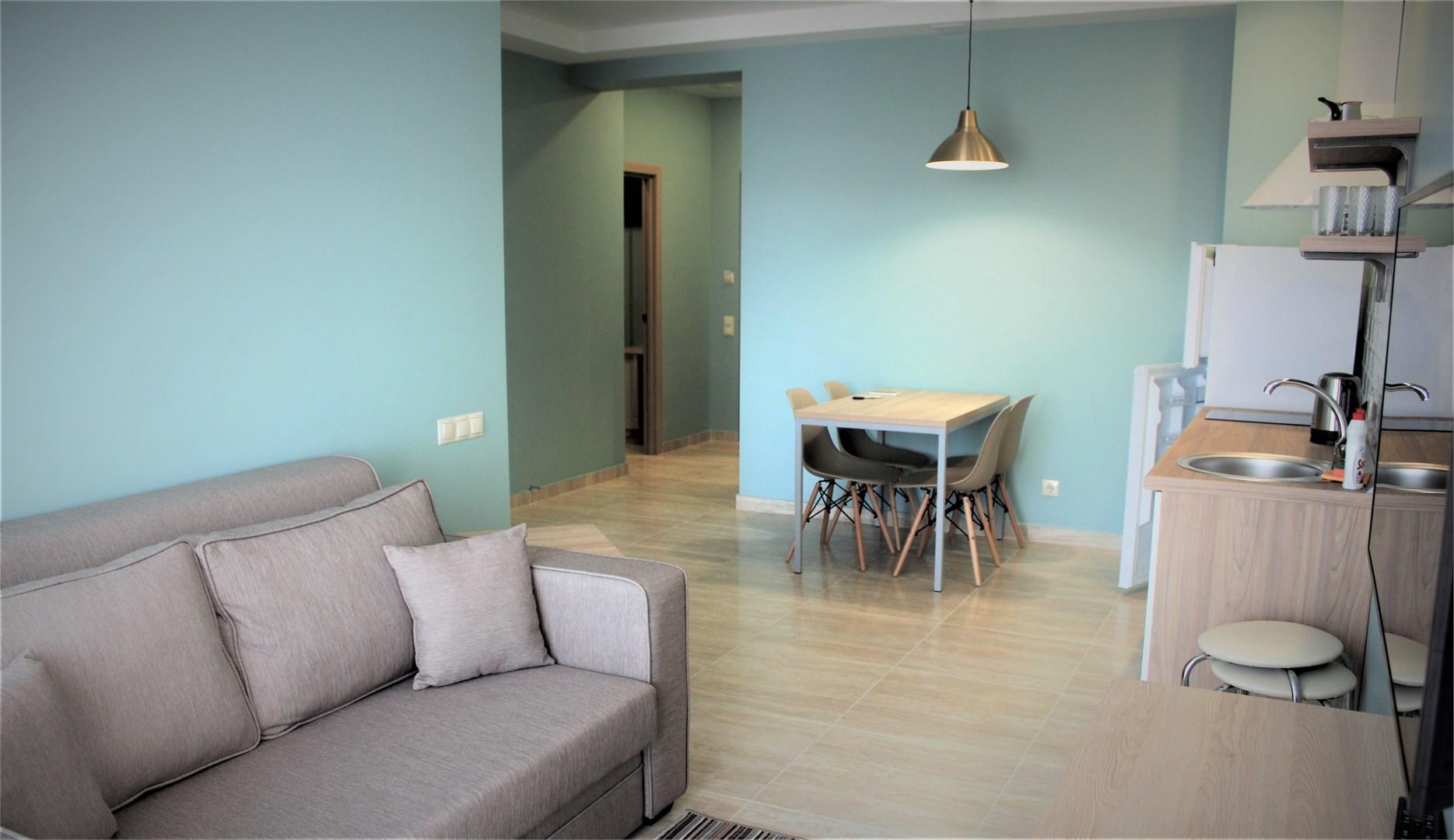 3-комнатные апартаменты, 58 м², 1 этаж 4