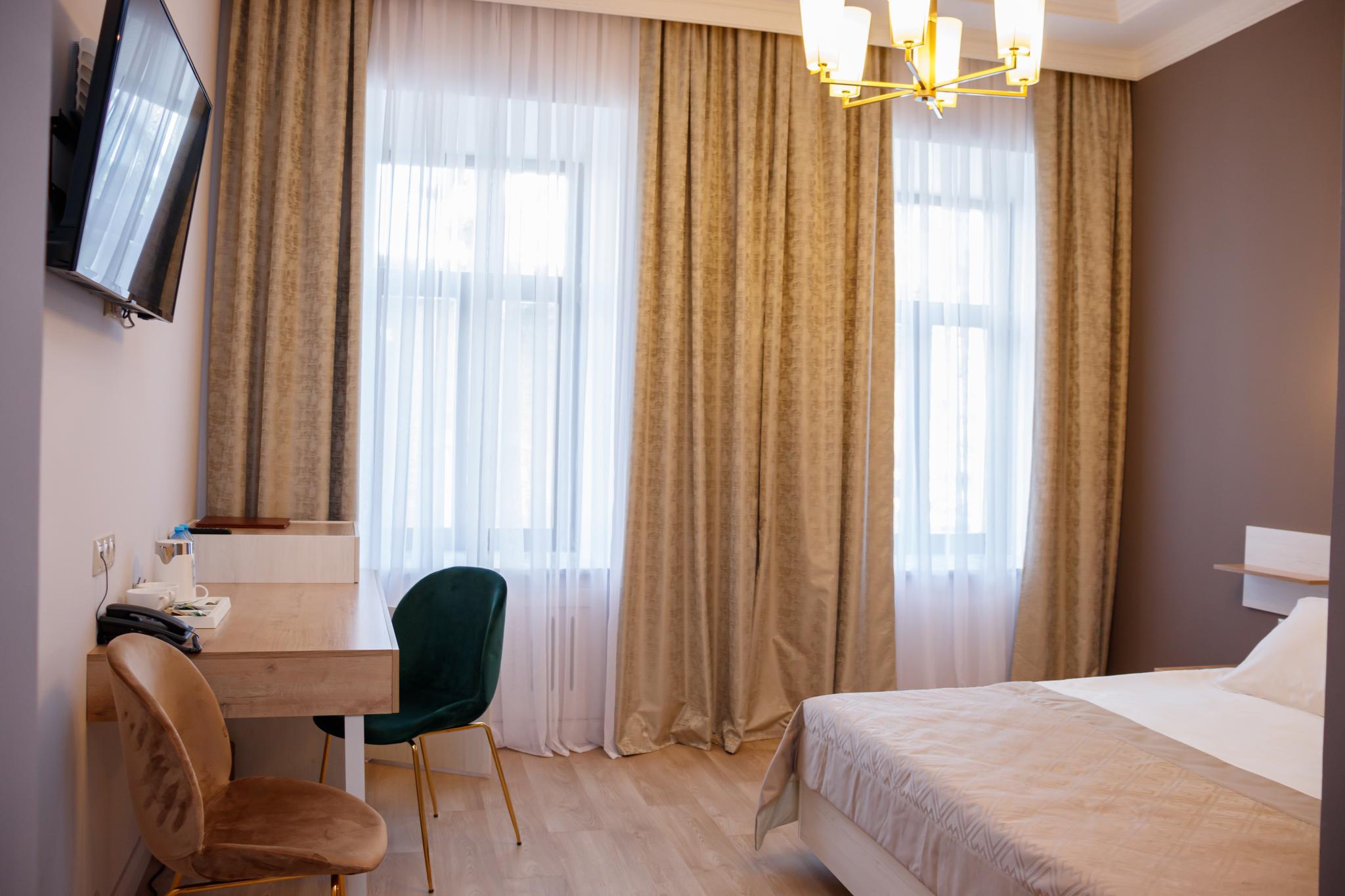 Номер улучшенный с 1 двуспальной кроватью 2