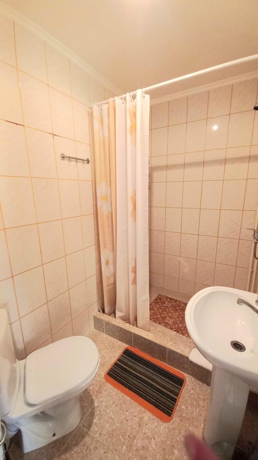 Номер стандарт с 1 двуспальной кроватью 4