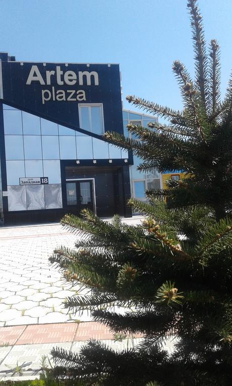 Artem-Plaza (Артём Плаза) - 3