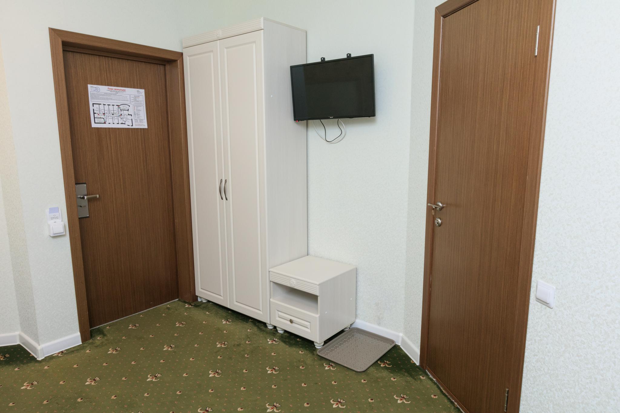 Номер стандарт с 1 односпальной кроватью 3