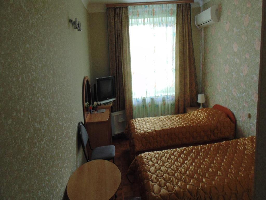 Никопол - 19