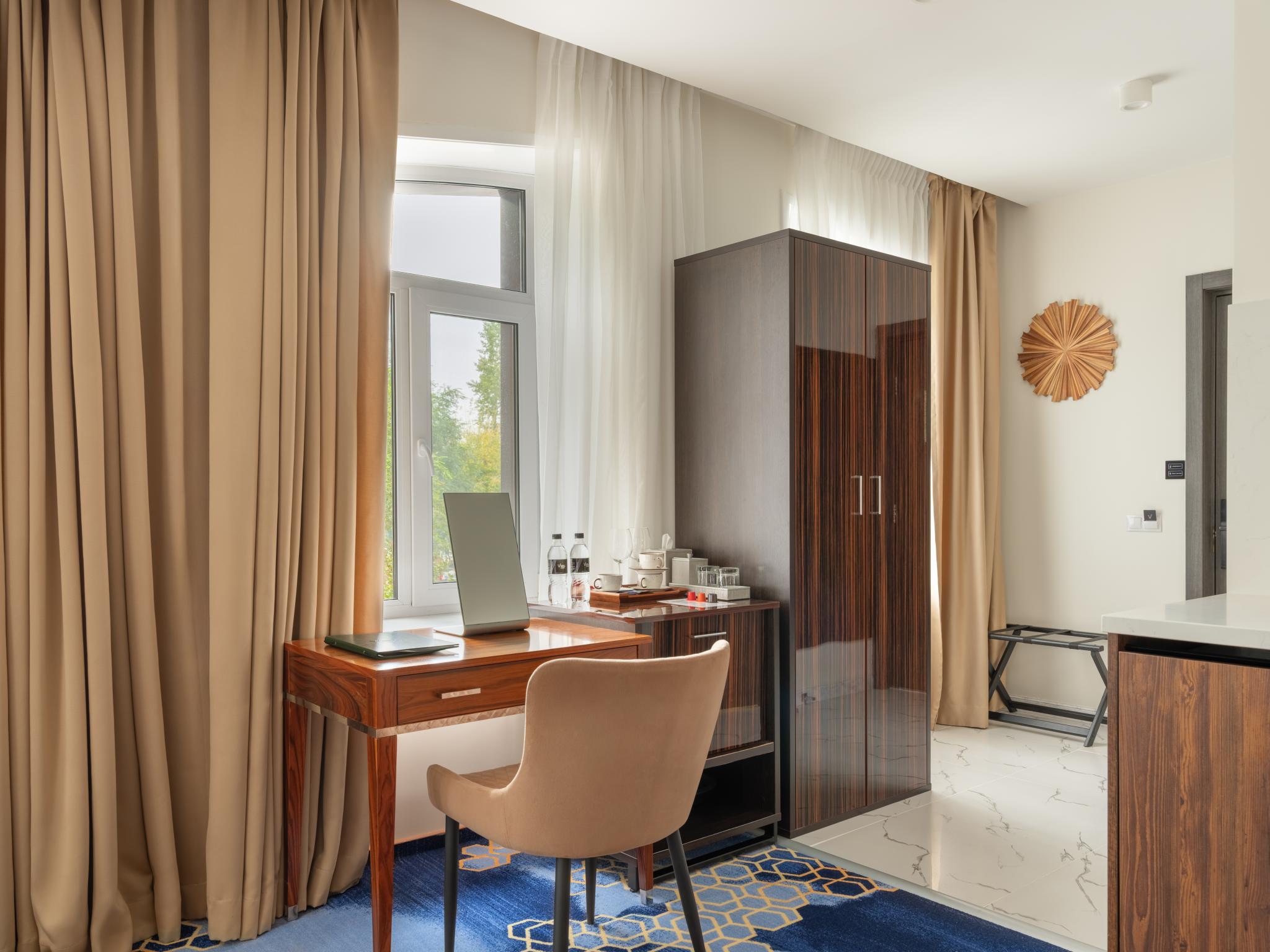1-комнатные апартаменты, 25 м² 2