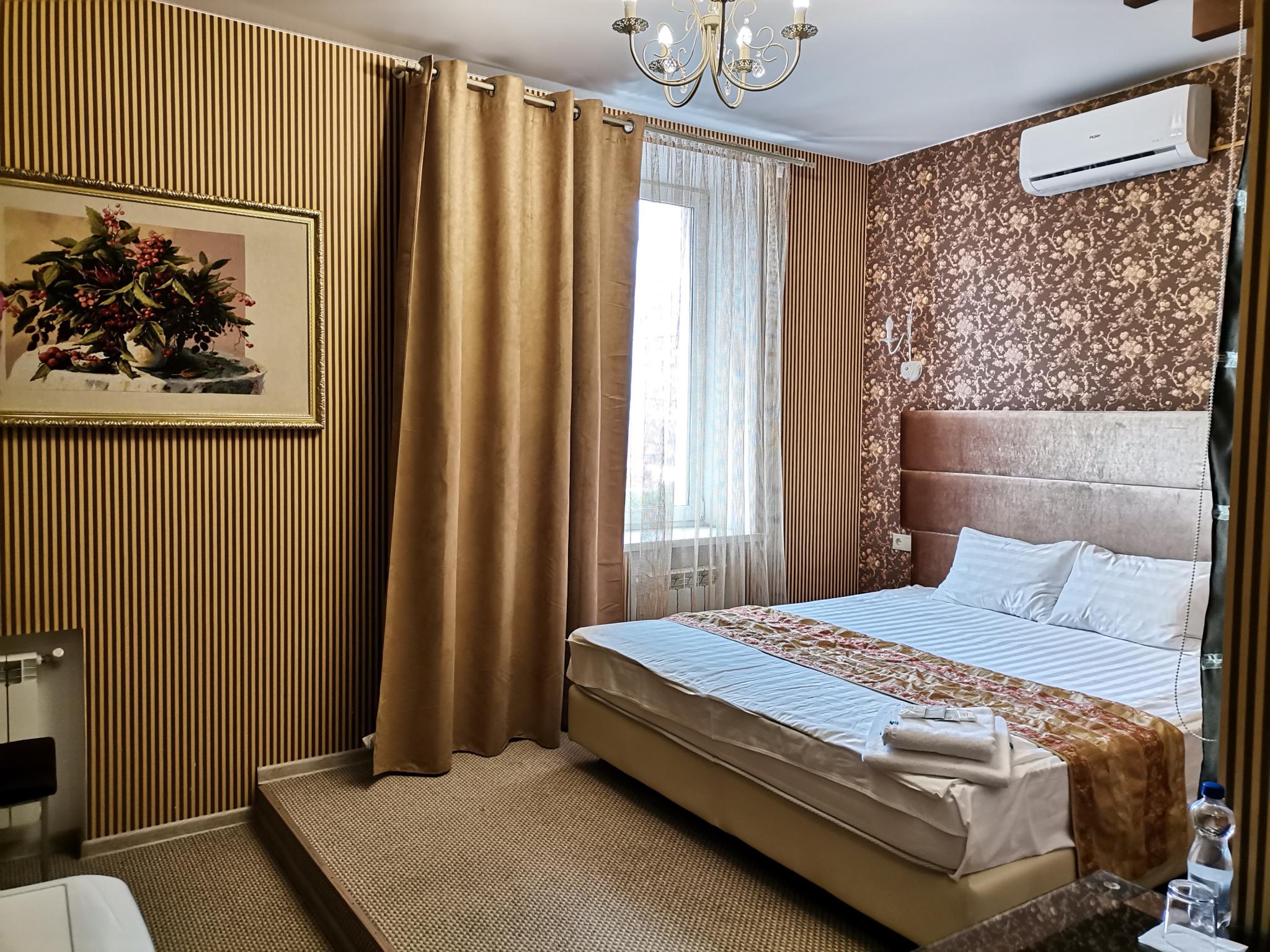 Номер студия с 1 двуспальной кроватью