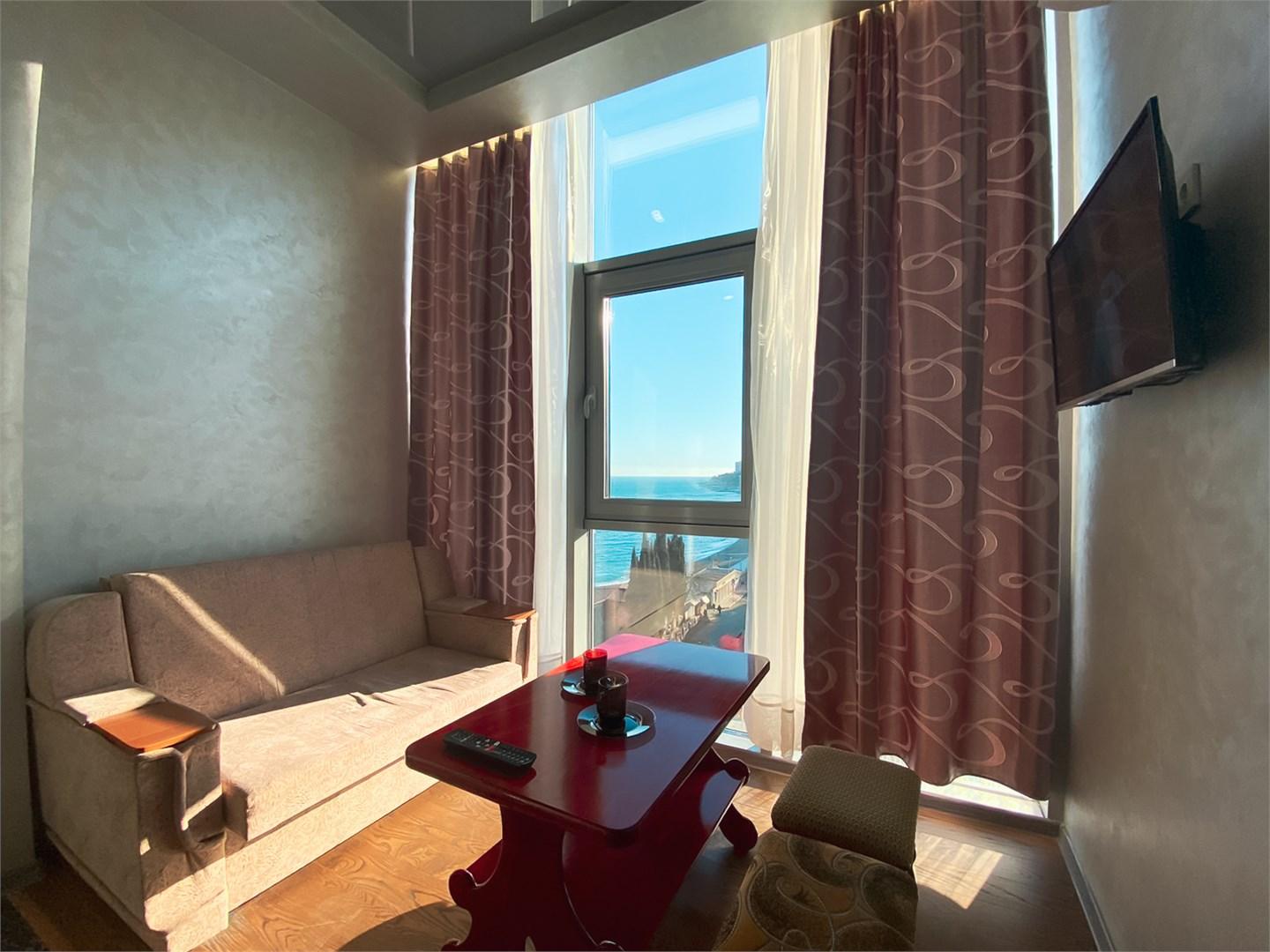 ART HOUSE HOTEL (Арт Хаус) - 4