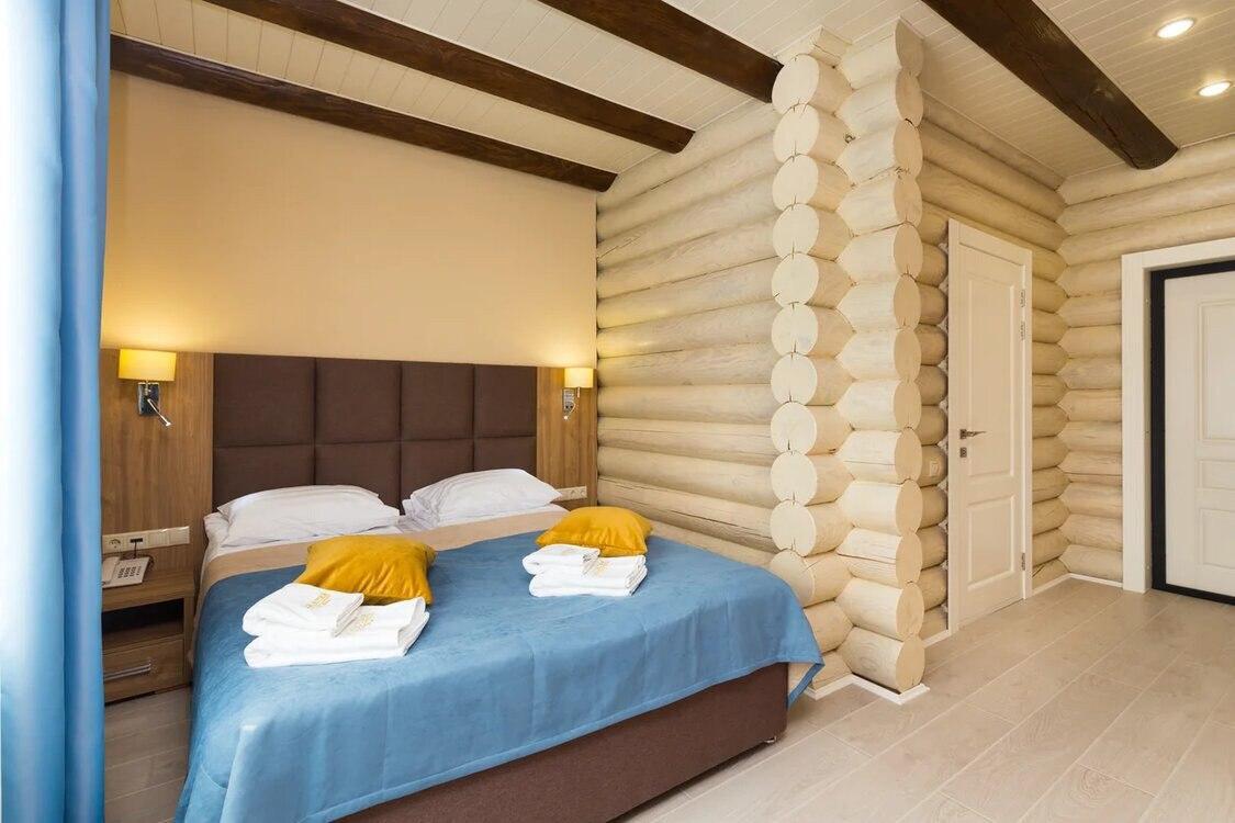 Номер комфорт с 1 двуспальной кроватью 2
