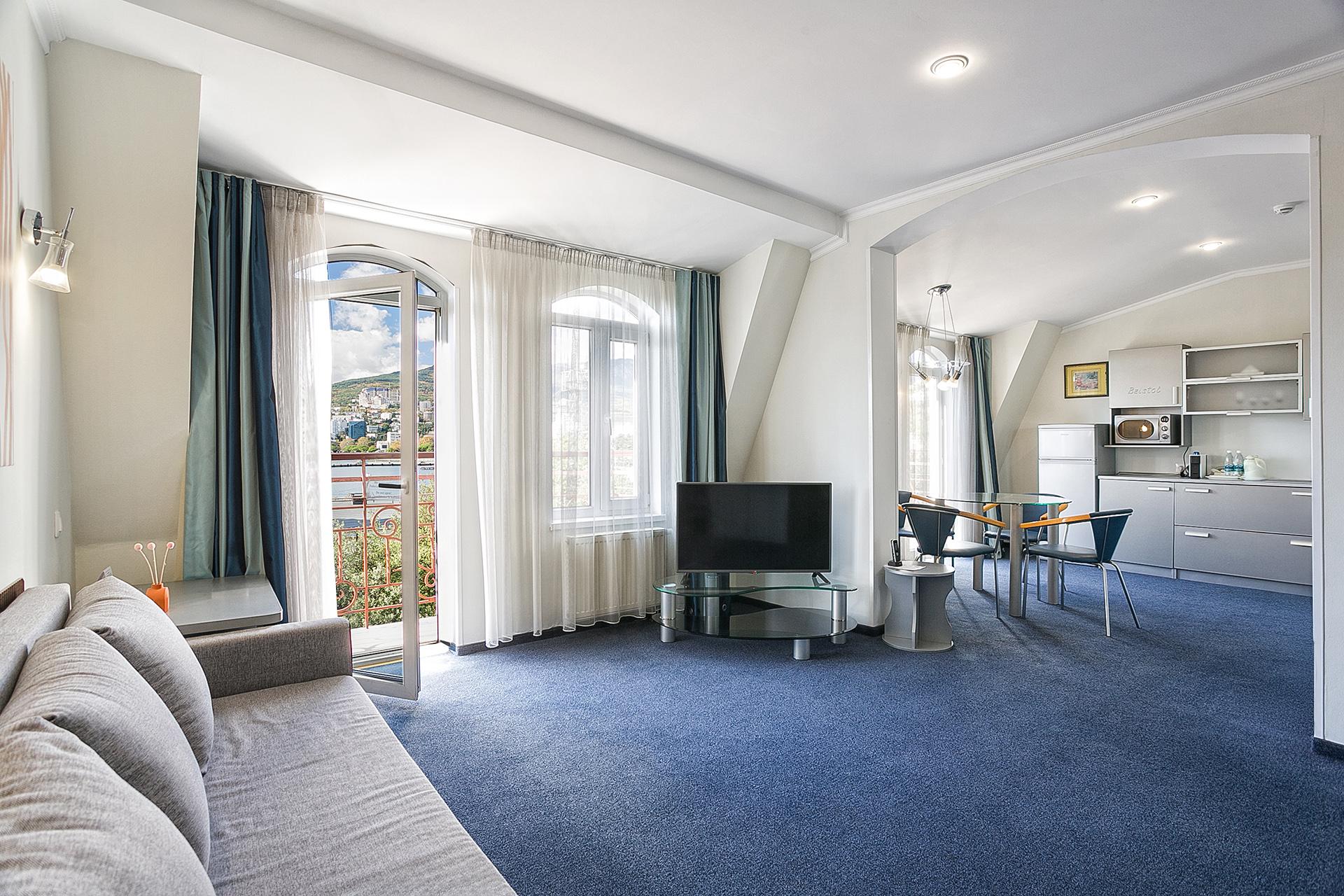Duplex Suite