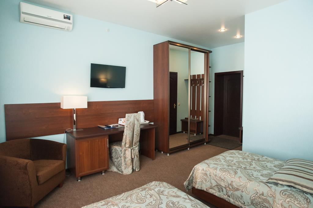 Славянская - 14