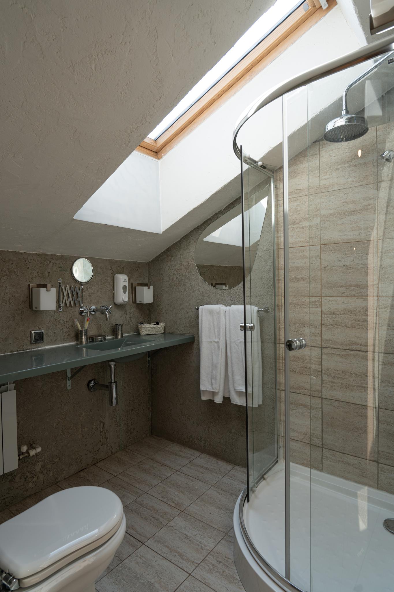 Loft 3