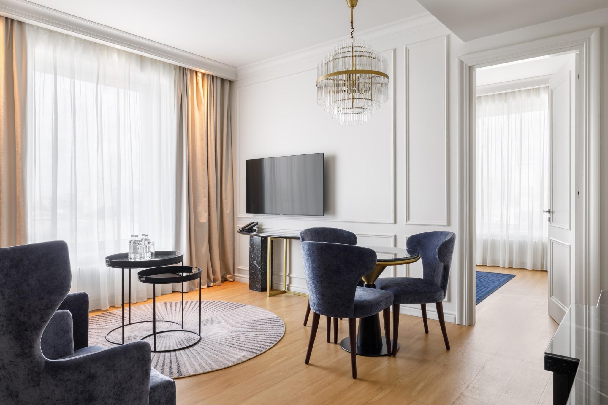 Marriott Imperial Plaza Hotel (Марриотт Империал Плаза) - 14