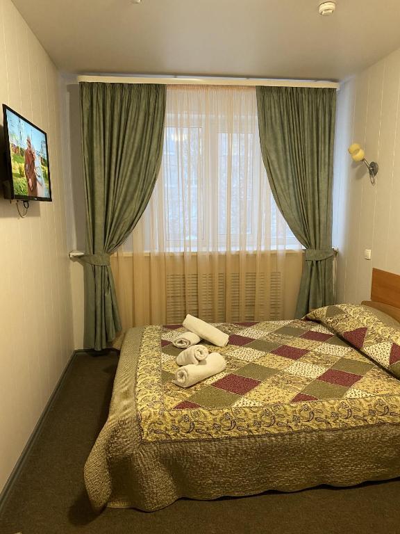 Номер стандарт с 1 двуспальной кроватью