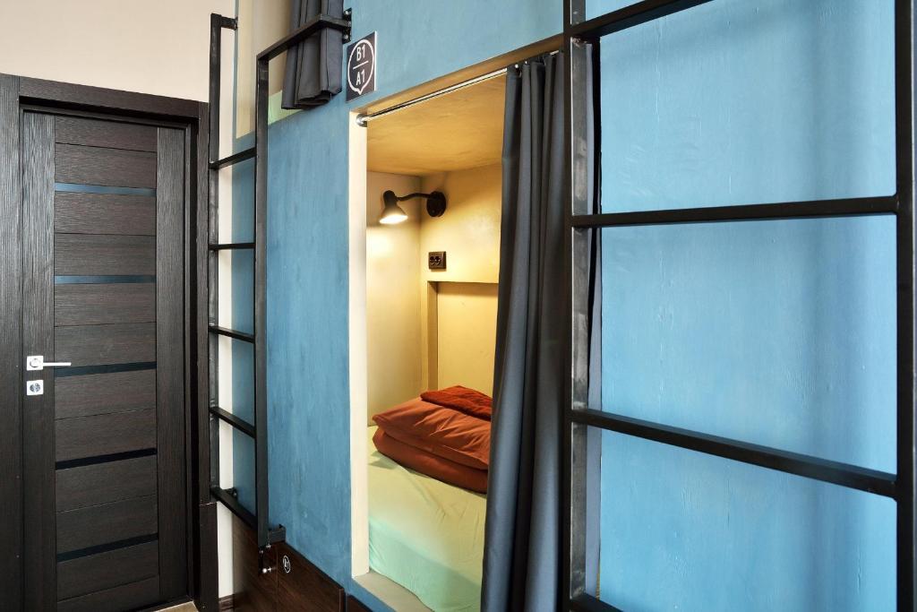 Rolling Stones hostel (Роллинг Стоунс) - 16