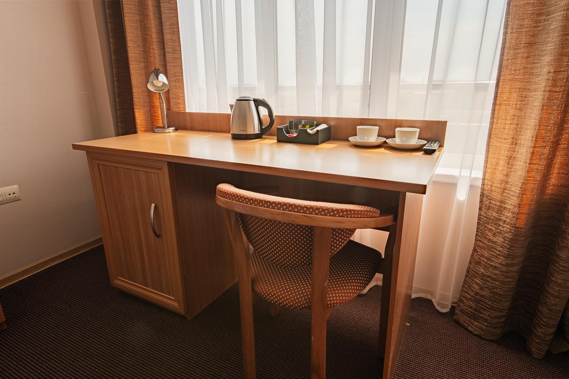 Номер комфорт с 1 двуспальной кроватью 4