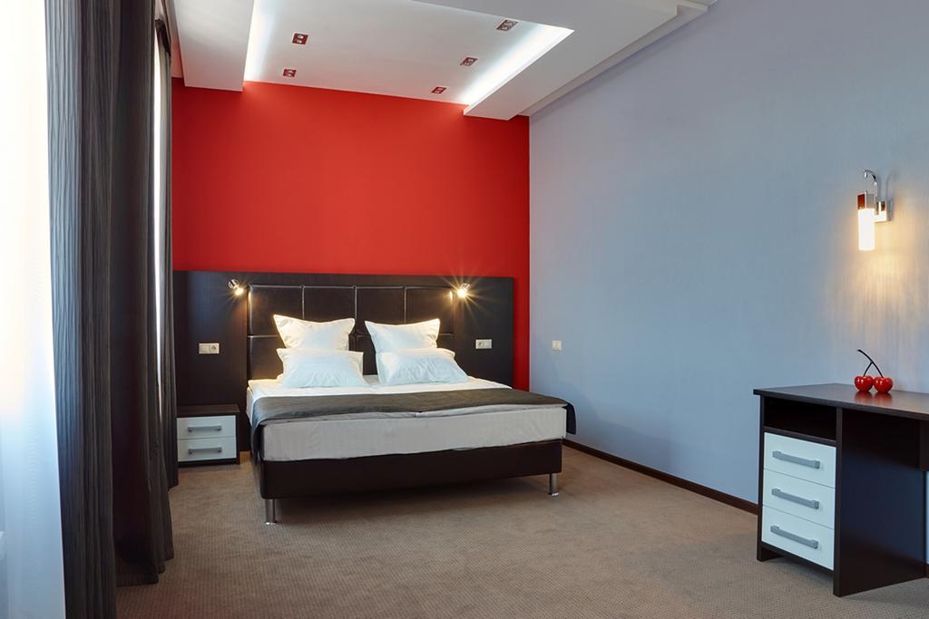 Семь Королей (Prestige Hotel Престиж) - 17