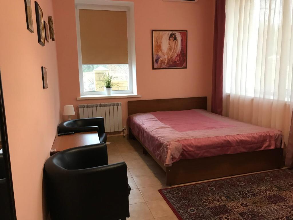Номер стандарт с 1 двуспальной кроватью