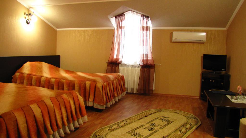 Номер стандарт с 2 односпальными кроватями