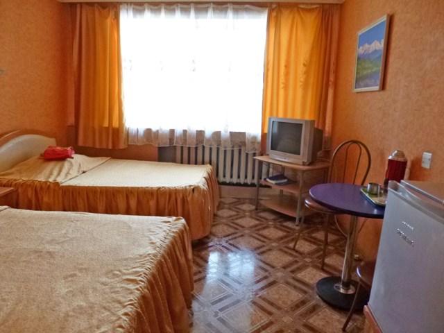 Номер стандарт эконом с 2 односпальными кроватями