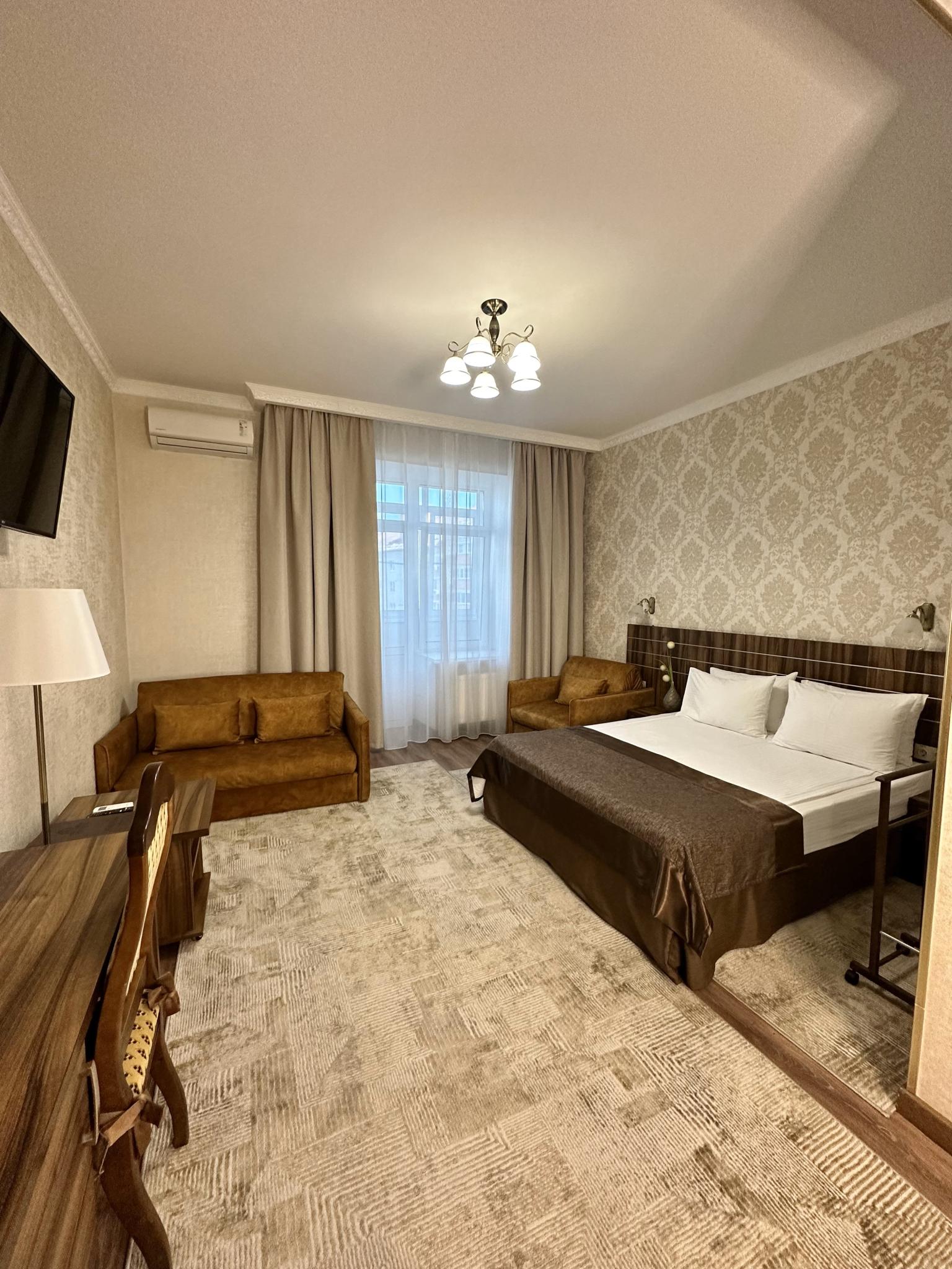 Номер делюкс с 1 двуспальной кроватью