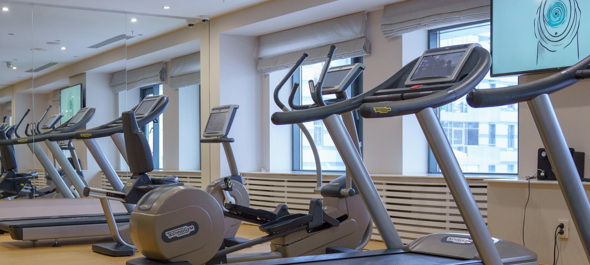 SHERATONPLAZA Ufa Congress Hotel (Шератон Плаза Уфа Конгресс) (бывш. Краун Плаза Уфа Конгресс) - 12