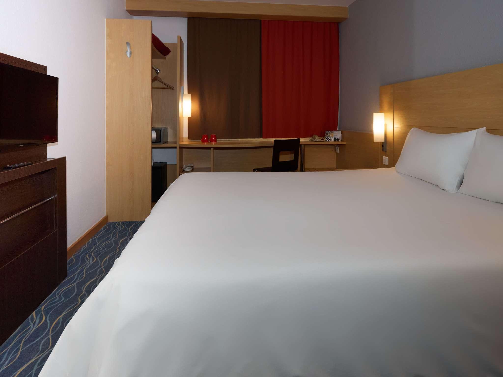 Ibis Yaroslavl Center (Ибис Ярославль Центр) - 20