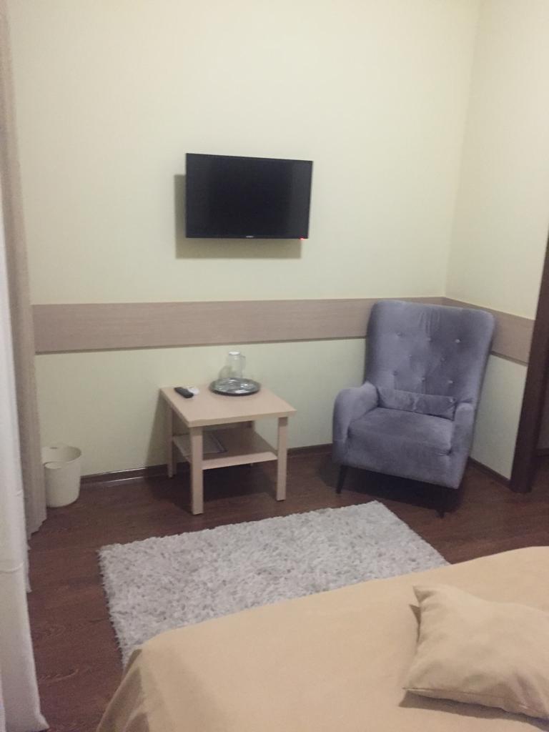 Номер стандарт с 1 двуспальной кроватью 2
