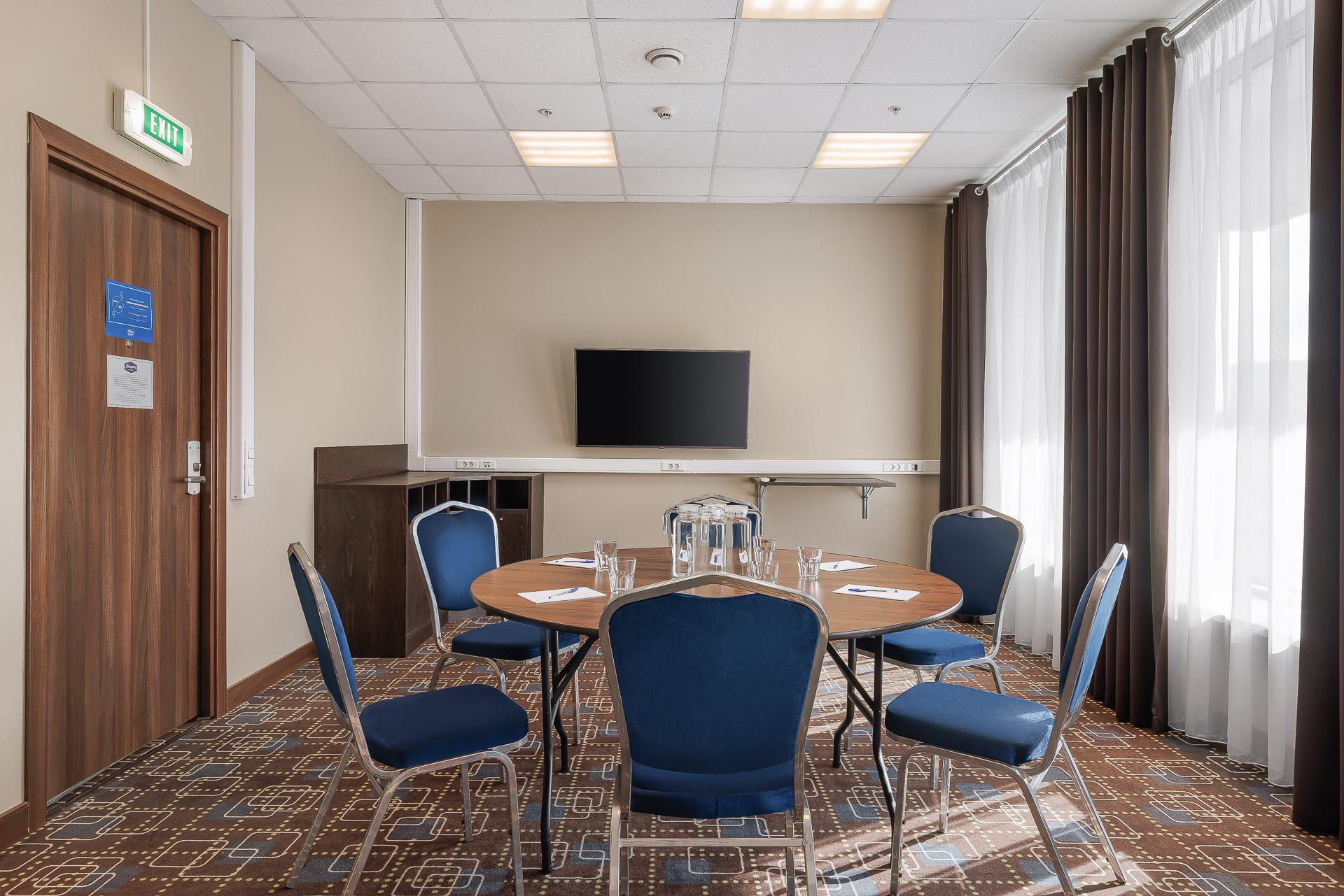 Hampton by Hilton Moscow Strogino (Хэмптон Хилтон Москва Строгино) - 10